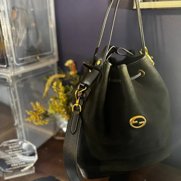 Rare Vintage Gucci Leather Drawstring Bucket Bag From Tom Ford Era - Picture 13 of 13